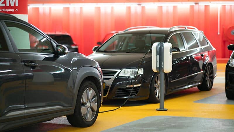 עמדת טעינה מנוהלת