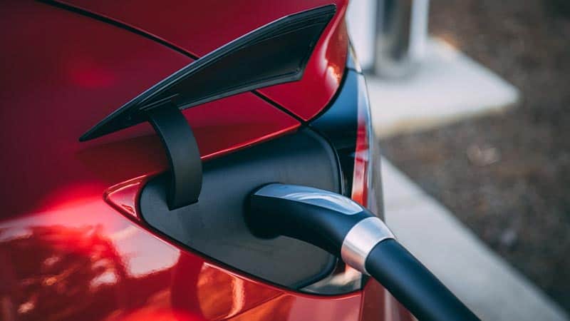 עמדת טעינה ניידת לרכב חשמלי