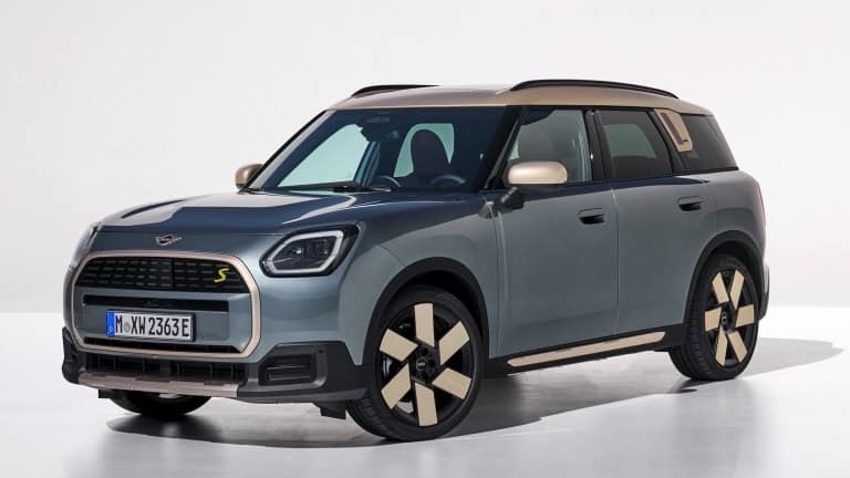 מיני קאנטרימן חשמלי - Mini Countryman Electric