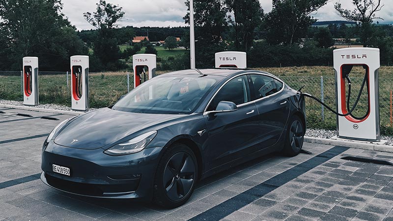 עמדת טעינה מהירה טסלה